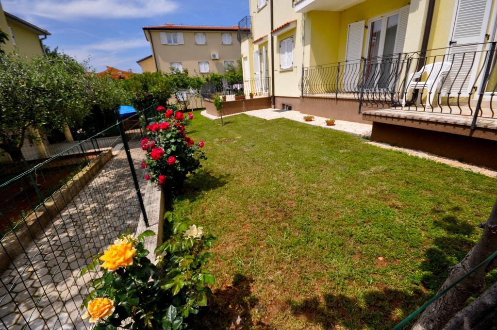 Ana M Apartments Novigrad Istria エクステリア 写真