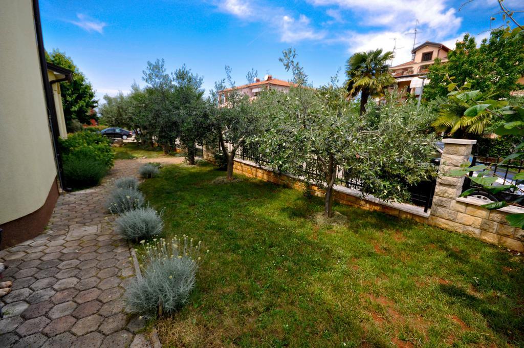 Ana M Apartments Novigrad Istria エクステリア 写真
