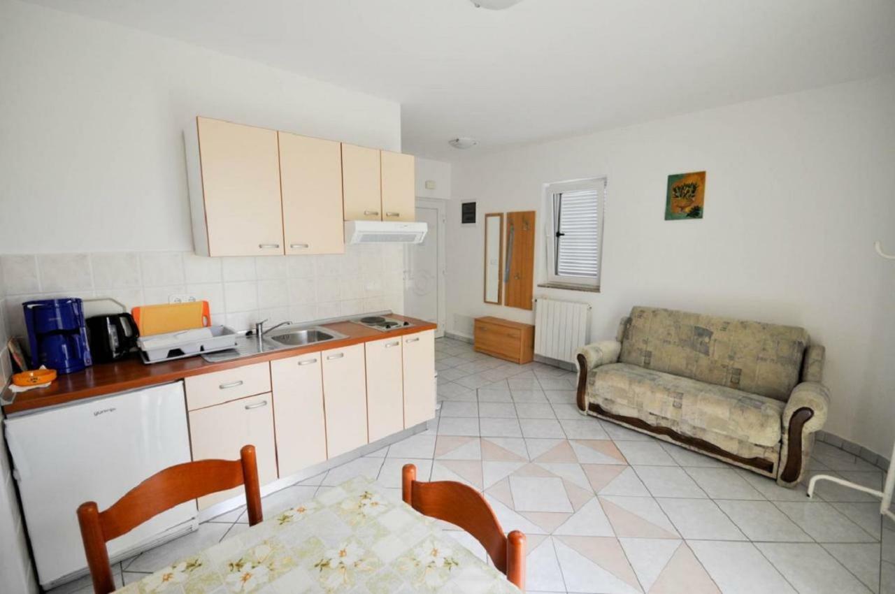Ana M Apartments Novigrad Istria エクステリア 写真