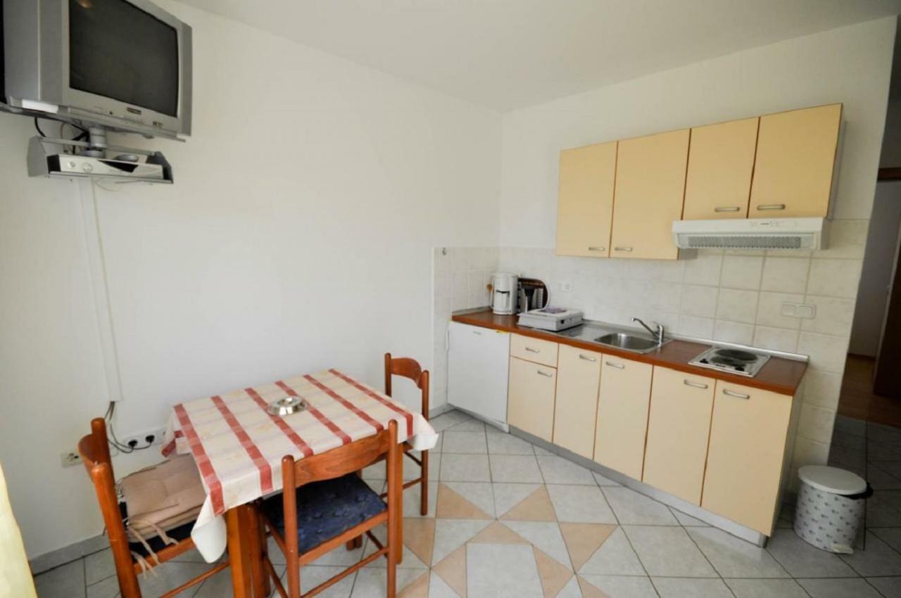 Ana M Apartments Novigrad Istria エクステリア 写真