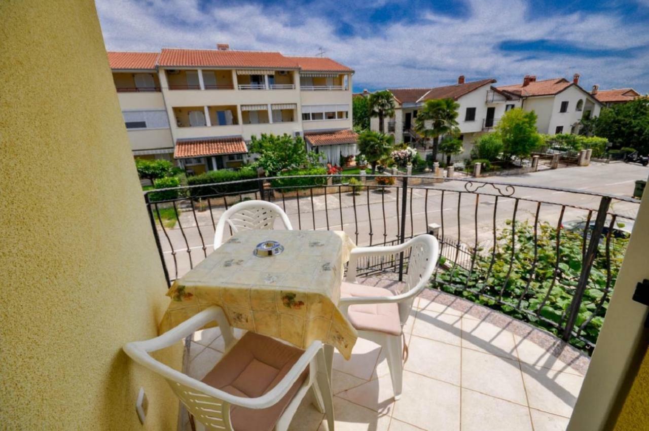 Ana M Apartments Novigrad Istria エクステリア 写真